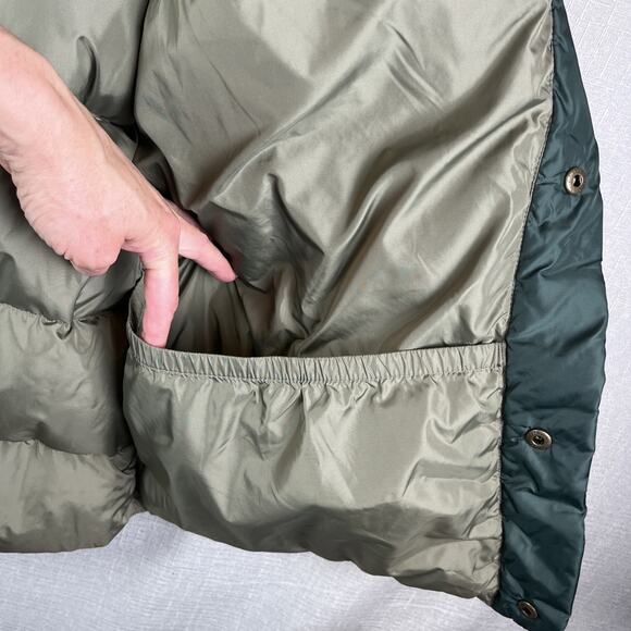 Cabela's Warm Vest Goose Down Mens Size XL Tall Puffer Green Snaps Nylon Great! - Picture 6 of 9